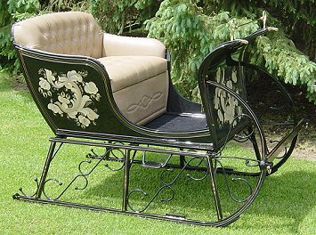 Black Portland Sleigh with Rosemaling